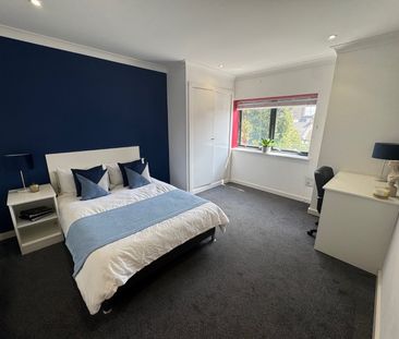 4 bedroom apartment to rent - Photo 5