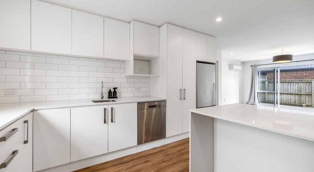 3-Bedroom Townhouse with Garage - Photo 1