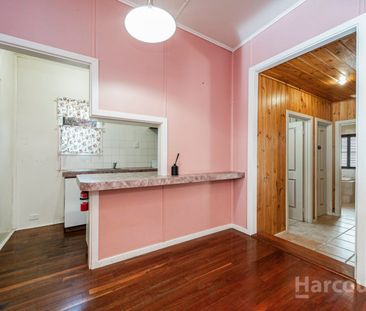 Quirky & Cosy 2x1 Cottage with Loads of Character - Photo 3