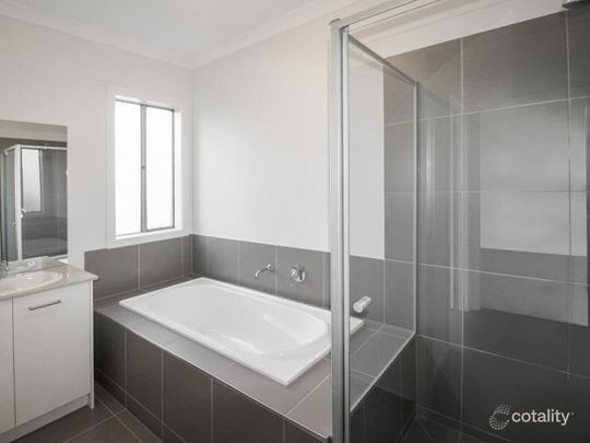 This family home is located in the Sanctuary Estate. - Photo 1