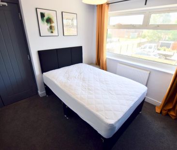 Tarrant Walk Walsgrave, Coventry West Midlands CV2 2JJ - AVAILABLE NOW - Photo 6