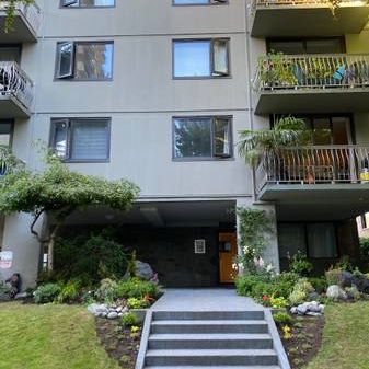 **Newly renovated** 1bedroom apartment downtown Vancouver/Davie Villge - Photo 4