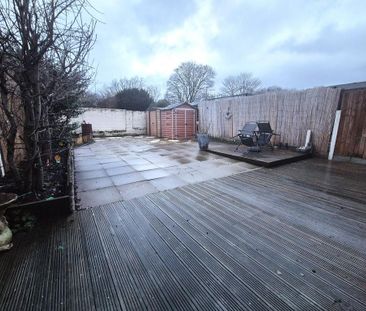 3 bedroom semi-detached house to rent - Photo 5