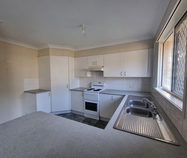 Charming 3-Bedroom Home in Quiet Cul-de-Sac - Photo 3