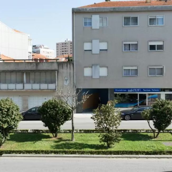Rua Doutor Joaquim Pires de Lima, Porto, Braga 4200-433 - Photo 1