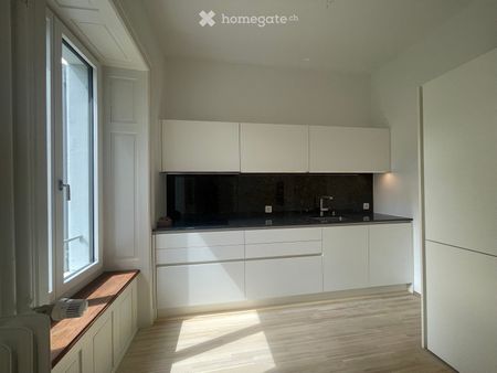 Charmante 2.5 Zimmer-Wohnung im Altbau an der Hönggerstrasse, Zürich 8037 - Photo 4