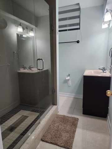 For Lease - 75 Vanderpool Crescent, Brampton, Ontario - Photo 5