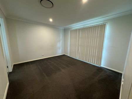 Quality McDonald Jones Home in McKeachie Estate - Photo 5