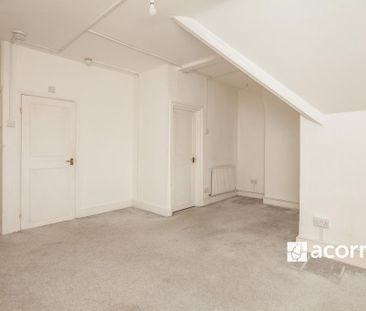 Studio to rent - Photo 6