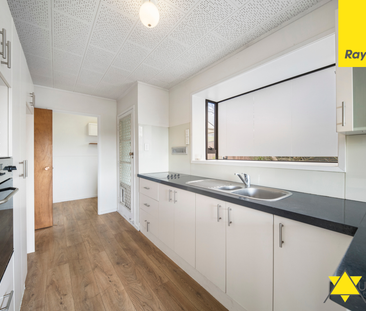 47 Reynella Drive, Massey - Photo 1 | Rentumo