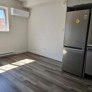 1 CH - 1 SDB - Montréal - $1,490 /mo - Photo 2