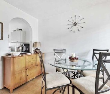 Lowestoft Drive, Cippenham, SL1 - Photo 4