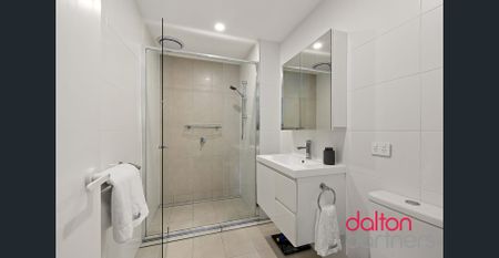 Modern Living - Photo 2