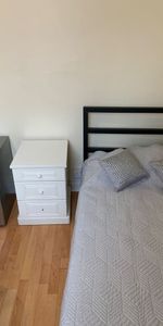 Room in a Shared Flat, Bowes Road, N11 - Photo 4