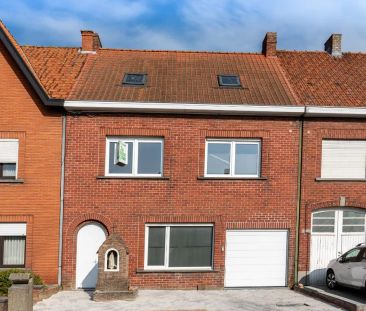 Woning met 4 slaapkamers en garage te Zarren - Foto 1