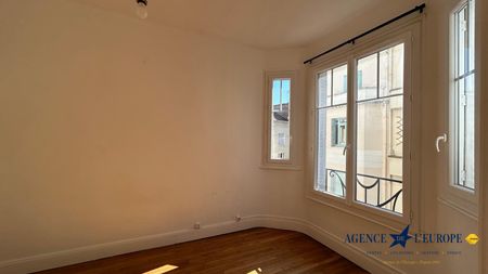Location Appartement 4 pièces 79m² VICHY 03200 - Photo 4