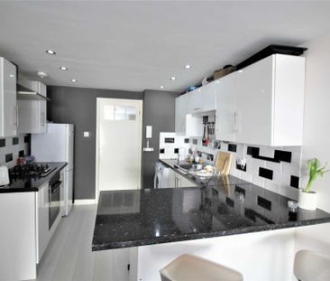 Weston-Super-Mare - Photo 5