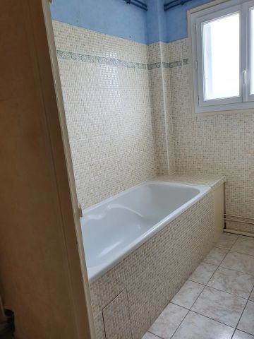 Location Appartement 3 pièces 67m² ST AVERTIN 37550 - Photo 4