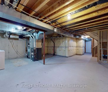 For Lease - 5592 Meadowcrest Avenue, Mississauga, Ontario - Photo 6