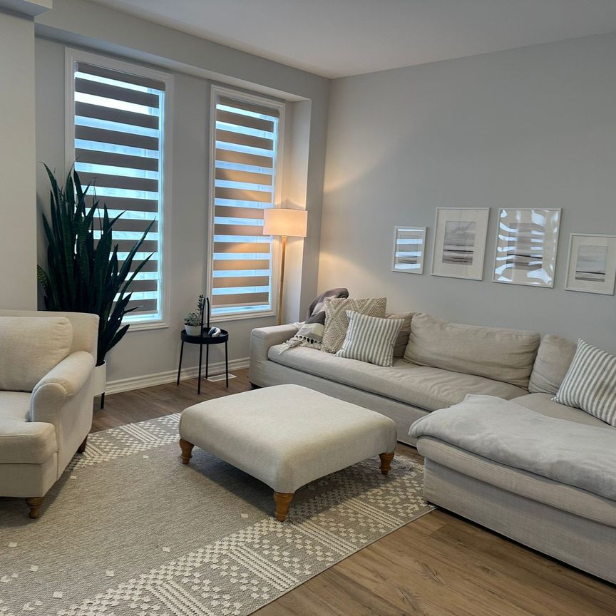 For Lease - 290 Equestrian Way Unit# 9, Cambridge, Ontario - Photo 1