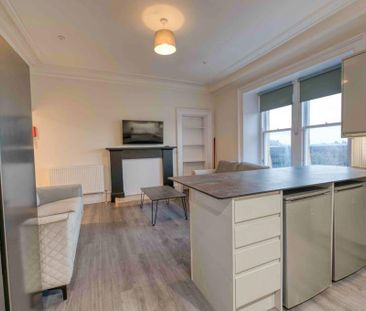 8 bedroom flat share to rent - Photo 1