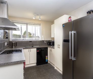 Lovely 2-bedroom home in Hornby! - Photo 4