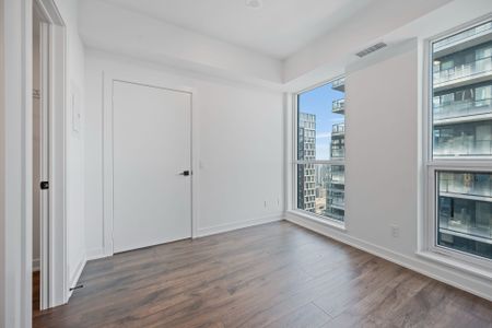 For Lease - 327 King Street Unit# 4404, Toronto, Ontario - Photo 2