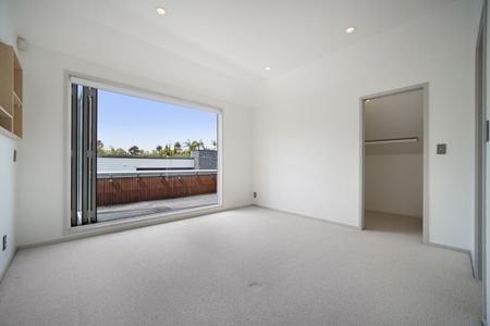 Super Stylish Modern Home - Photo 2