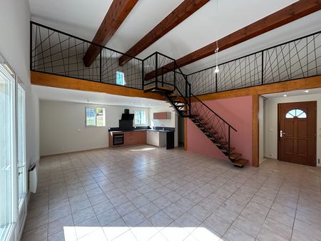 Location Maison 4 pièces 116m² - Photo 2