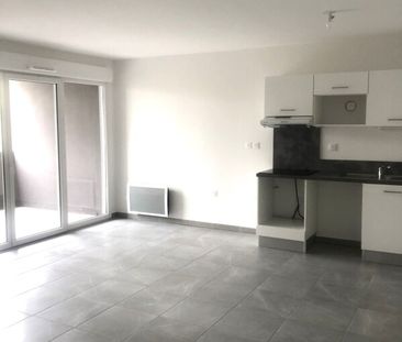 Location Appartement 2 pièces 48m² ARLES 13200 - Photo 1
