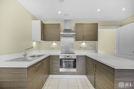 Waterside Way London N17 - Photo 2