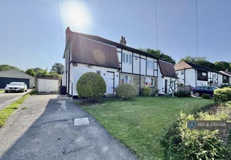 3 bedroom semi-detached house to rent - Photo 2