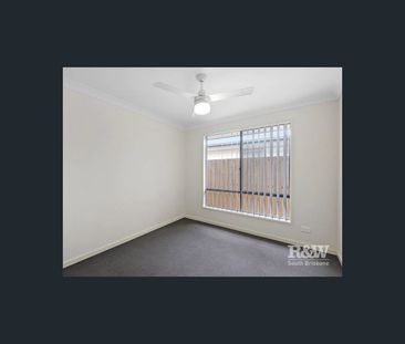 13 Napa Circuit, Holmview, Qld 4207 - Photo 3