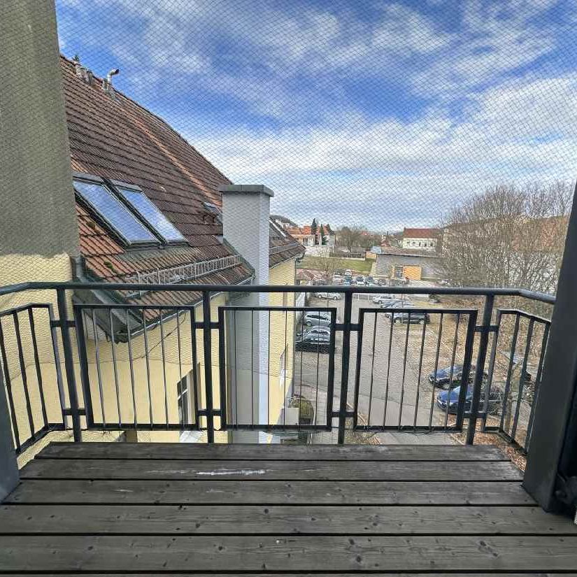 3-Zimmer Wohnung mit Balkon in zentraler Lage …! - Photo 1