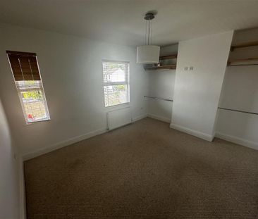 2 bedroom house to rent - Photo 3