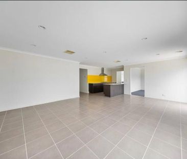 Clyde North - Photo 1