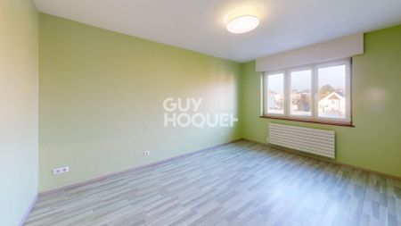 Location Appartement 5 pièces 101m² - Photo 5