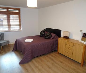 2 bedroom apartment to rent - Photo 6