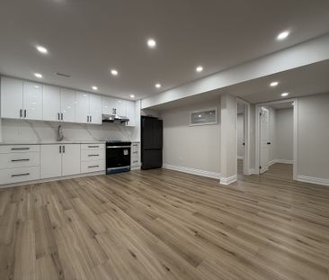 For Lease - 27 Belay Bend, East Gwillimbury, Ontario - Photo 5