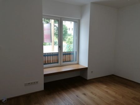 Moderne Etagenwohnung mit Terrasse und Stellplatz in 1140 Wien - Photo 4
