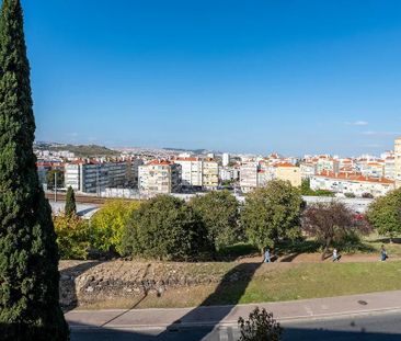 Rua António Aleixo, Amadora, Lisbon 2720-430 - Photo 2