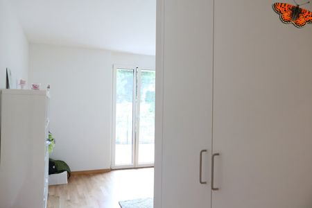 2.5 Zimmer, 65 m², 2. Stock - Foto 2