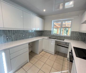2 bedroom bungalow to rent - Photo 4