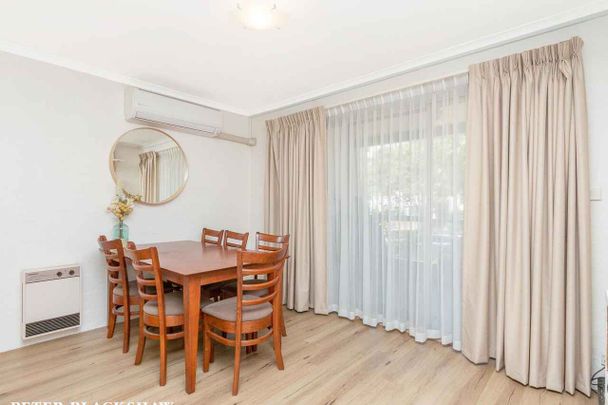 Perfectly Located 2 Bedroom Apartment in Cavill Terrace - Photo 1