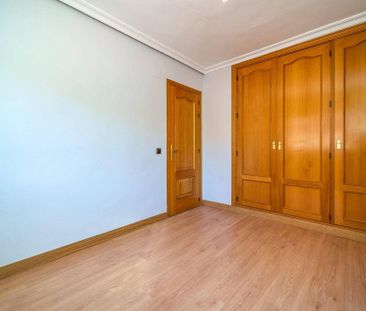 3 room luxury Flat for rent in Pozuelo de Alarcón, Spain - Photo 4