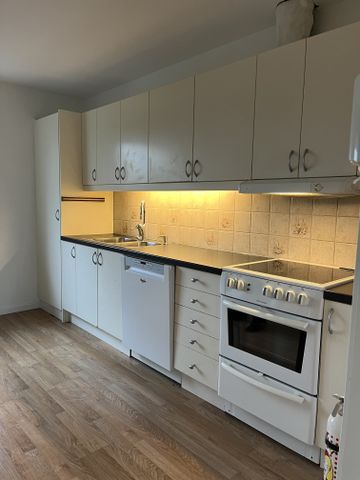 Gamla Tågarpsvägen, Ekeby - Photo 2