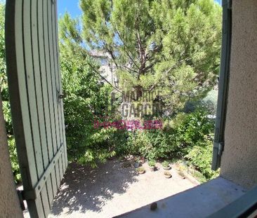 Appartement à louer, 2 pièces - L'Isle-sur-la-Sorgue 84800 - Photo 2