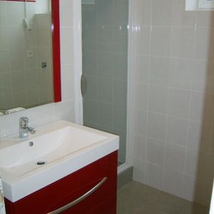 Location Appartement 1 pièce 25m² - Photo 2