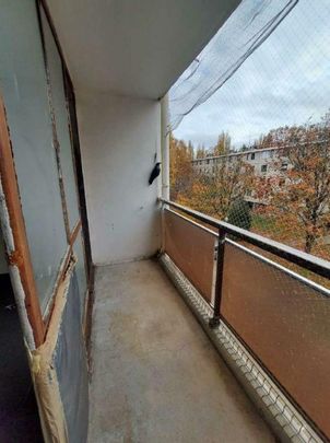 Location Appartement 3 pièces 53m² CLICHY SOUS BOIS 93390 - Photo 1