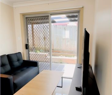 3 beds 2 bath-single room - Photo 1